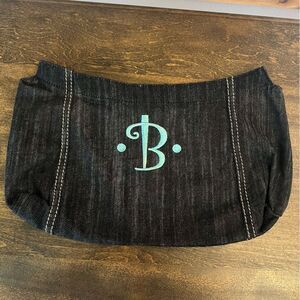 Thirty-one B embrodered Skirt Purse Cover